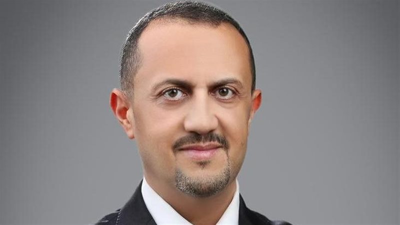 رئيس القابضة للمطارات،