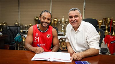 الأهلي يتعاقد مع الأمريكي «جون روبيرسون» لتدعيم «رجال السلة»