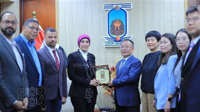 جامعة الأقصر تستقبل وفد جوانجدونج الصينية لبحث التعاون المشترك (صور)