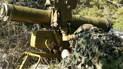 حزب الله يستهدف دبابة إسرائيلية بصاروخ موجه ويوقع طاقمها بين قتيل وجريح