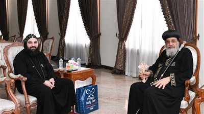  البابا تواضروس يتلقى تقريرا عن الخدمة في قبرص