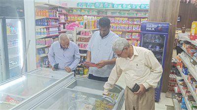 إعدام 50 كيلوجرام سلع منتهية الصلاحية فى سوهاج