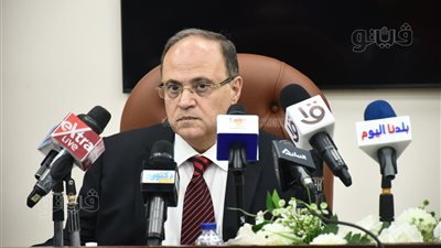 رئيس هيئة الدواء يكشف حجم الأدوية منتهية الصلاحية في السوق (فيديو وصور)