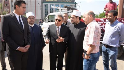 محافظ الدقهلية يشهد استلام دفعة من المواد الغذائية لتوزيعها علي الأسر الأولى بالرعاية