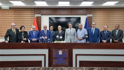 مبادرة لسحب الأدوية منتهية الصلاحية من الأسواق.. تهدف للحفاظ على صحة المواطنين وتوفير دواء آمن وفعال.. والهيئة توضح إجراءات التخلص الآمن منها وفقا للمعايير