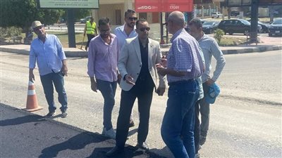 رئيس جهاز دمياط الجديدة يتفقد أعمال رفع كفاءة الطرق (صور)