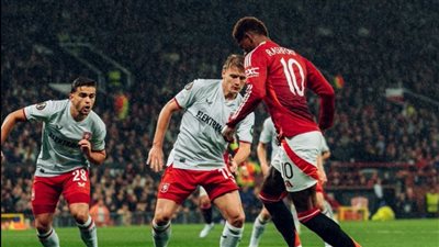 اسم جديد يظهر لخلافة تين هاج في تدريب مانشستر يونايتد 