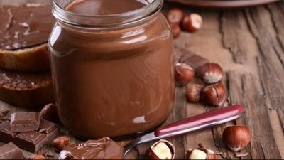 بدلا من شرائها حضريها للانش بوكس، طريقة عمل النوتيلا الاقتصادية 