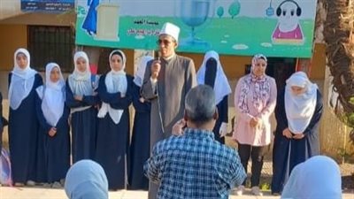 رئيس منطقة القاهرة الأزهرية يتفقد معهد فتيات فؤاد محي الدين 
