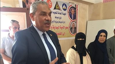 القوى العاملة بدمياط توفر فرص تدريب للشباب (صور)