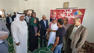 محافظ شمال سيناء يوزع وثائق التصادق على زواج البادية بقرية نجع شيبانة 