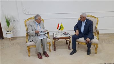 محافظ شمال سيناء يبحث إجراءات إنشاء مكتبة مصر العامة بالعريش