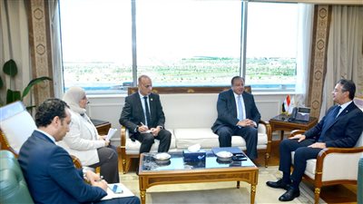 وزير التموين يبحث آليات حماية الملكية الفكرية بالعلامات التجارية لمجابهة السلع المقلدة