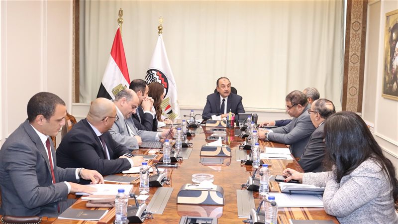 قطاع الأعمال، فيتو