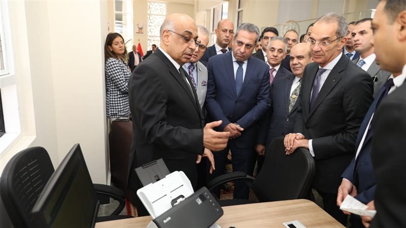 وزير العدل خلال الافتتاح