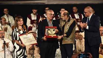 تكريم 6 رموز فنية حول العالم بحفل ختام مهرجان سماع الدولي