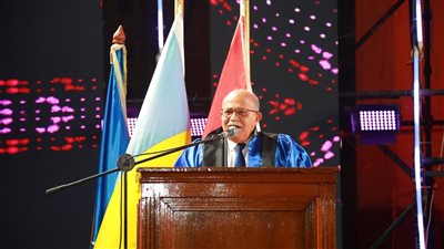 رئيس نقابة المهندسين بالإسكندرية يشهد حفل تخرج طلاب الدفعة 78 