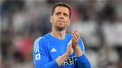 تدخين تشيزني وكرويف وثلاجة بيكهام.. 5 عادات غريبة في حياة نجوم الكرة العالميين منهم ميسي ورونالدو