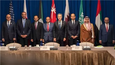 اجتماع خليجي أمريكي: قيادة فلسطينية موحدة بالضفة وغزة وإقامة دولة مستقلة على حدود 1967