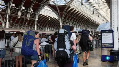 بسبب رسائل معادية للمسلمين، تحقيقات موسعة في بريطانيا