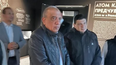 وزير الكهرباء يزور معرض إنجازات الصناعة الوطنية الروسية 