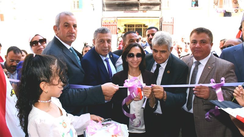 إفتتاح مدرسة بحوش