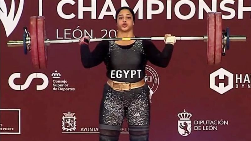 البطلة نعمة أحمد،