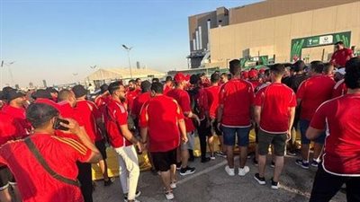 شاهد، توافد جماهير الأهلي إلى ملعب المملكة أرينا قبل مباراة السوبر الإفريقي 