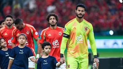 الأهلي يؤجل تجديد عقد الشناوي وهذه حقيقة طلبه 50 مليون جنيه في الموسم