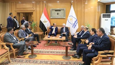 وزير التعليم العالي يجتمع بمجلس جامعة حلوان