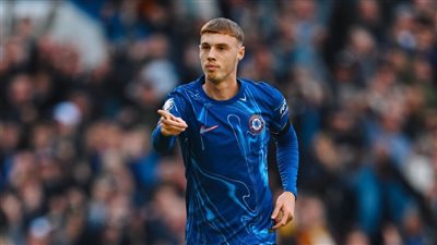 سوبر هاتريك لـ بالمر، تشيلسي يتقدم على برايتون 4-2  في الشوط الأول 