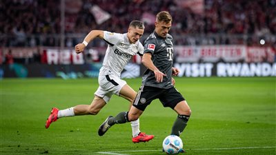 بايرن ميونيخ يحافظ على صدارة الدوري الألماني رغم التعادل أمام ليفركوزن 1-1 (فيديو)