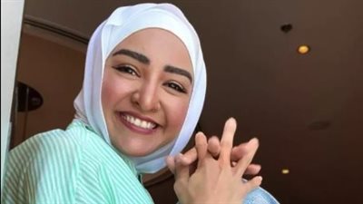  زنجباري، أغنية من هلا رشدي لـ ابنها بمناسبة العام الدراسي (فيديو)