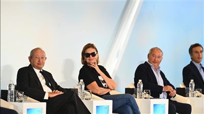 نجيب وسميح ساويرس ويسرا في مؤتمر مهرجان الجونة السينمائي (صور)