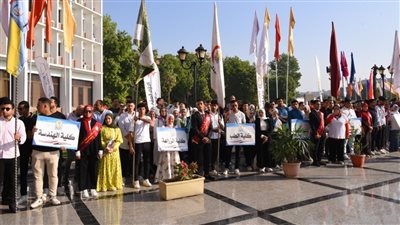 رئيس جامعة أسيوط يتفقد سير الدراسة في عدد من الكليات (صور) 