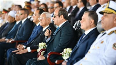 توصيات السيسي لخريجي الشرطة: التعامل مع الرأي العام والشعب له محاذير.. الصبر وتطبيق كل ما تعلموه في الأكاديمية.. الحفاظ على لياقتهم البدنية ووزنهم والابتعاد عن التدخين