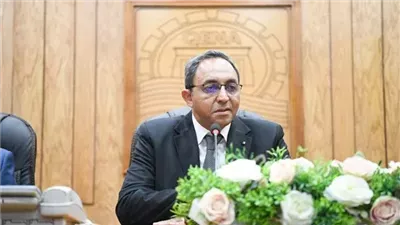 محافظ قنا يشهد ختام أنشطة التعليم التربوية ويؤكد دعم تنمية مهارات الطلاب