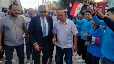  جولة لمتابعة الخدمات المقدمة بقرية الشعراء ضمن مبادرة بداية بدمياط 