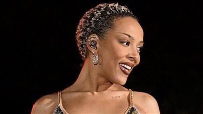  دوجا كات ترد على شائعات خطبتها في حفل مهرجان المواطن (فيديو)