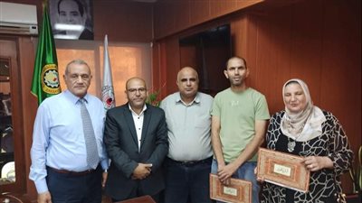 وكيل التعليم بالدقهلية يكرم الفائزين بمسابقة 