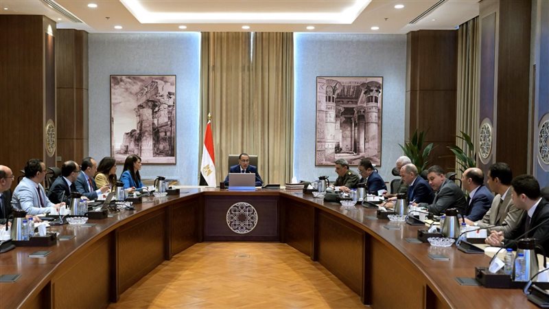 اجتماع برئاسة الدكتور