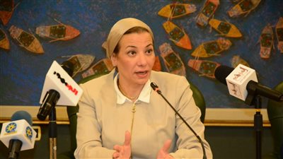 ياسمين فؤاد: ملف البيئة أصبح جزءًا من برنامج الحكومة في عهد الرئيس السيسي (صور) 