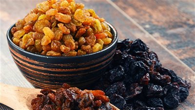 فوائد الزبيب، لصحة القلب والجهاز الهضمي 