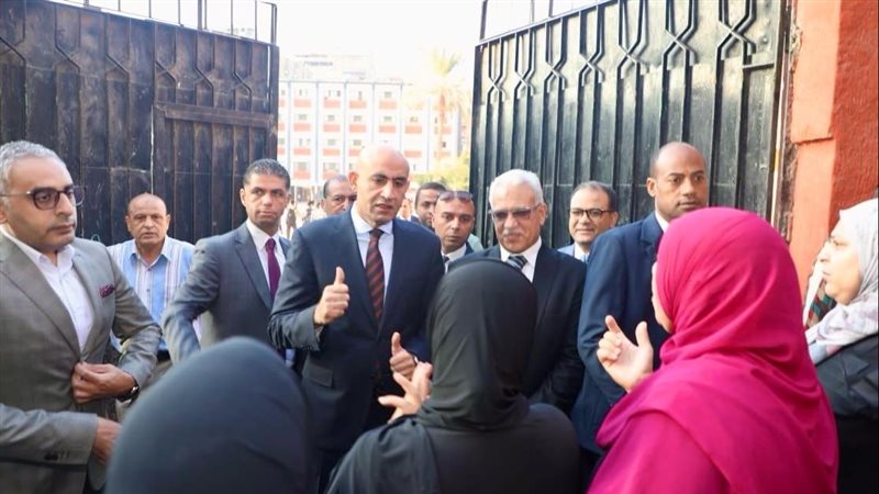 محمد عبد اللطيف وزير