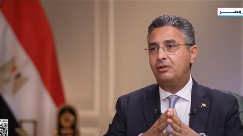 وزير التموين شريف