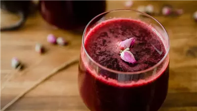 تفسير حلم توزيع الشربات في المنام وعلاقته بالفرح والسرور والسعادة