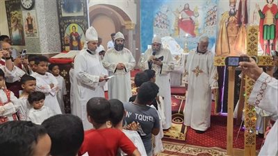 الأنبا بيشوي يرسم 29 شمامسا للخدمة في إيبارشية أسوان