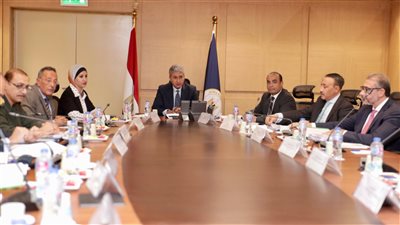 وزير السياحة يترأس اجتماع مجلس إدارة المجلس الأعلى للآثار