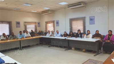 تعليم الأقصر ينظم ورشتي عمل للعاملين والطلاب (صور)