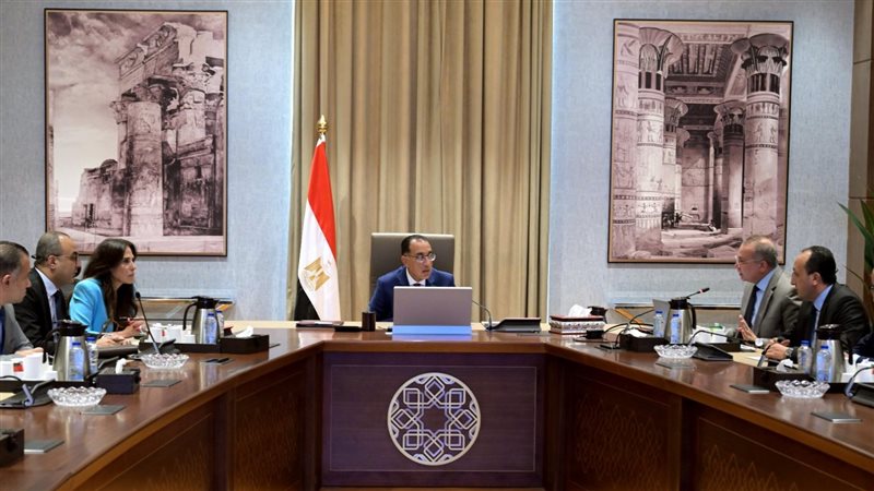 اجتماع برئاسة الدكتور